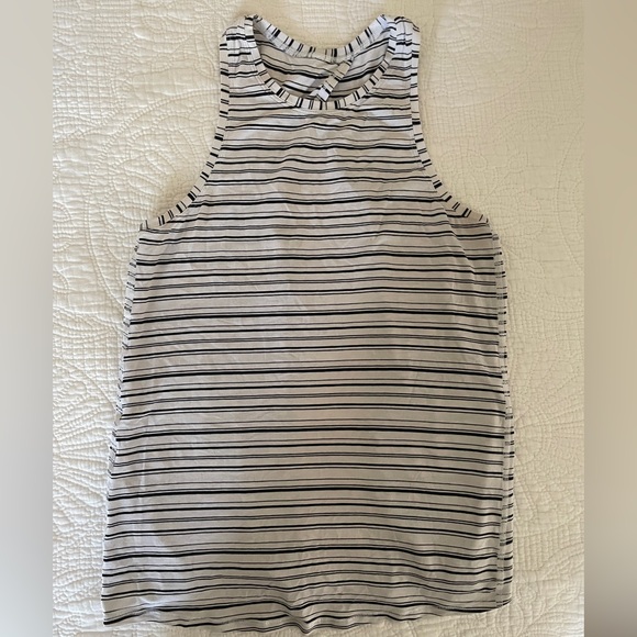 Lululemon Tank Top Bundle - Picture 2 of 13